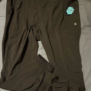 LuLaRoe 2xl Infinite Joggers Dark Brown